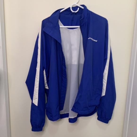 Brooks Unisex Outdoor Windbreaker - Picture 6 of 10